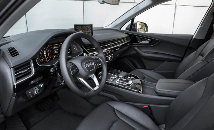 2017 Audi Q7-interior-1