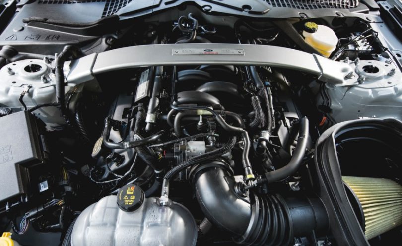 2017 Ford Mustang Shelby GT350 - GT350R engine