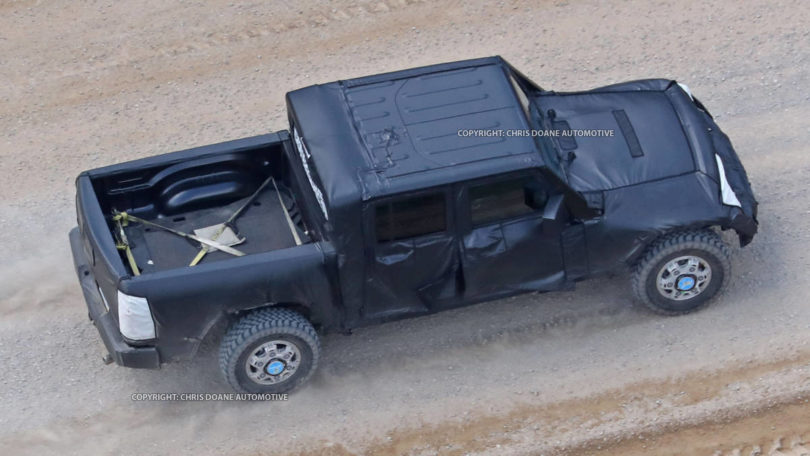 2019-jeep-wrangler-pickup-7